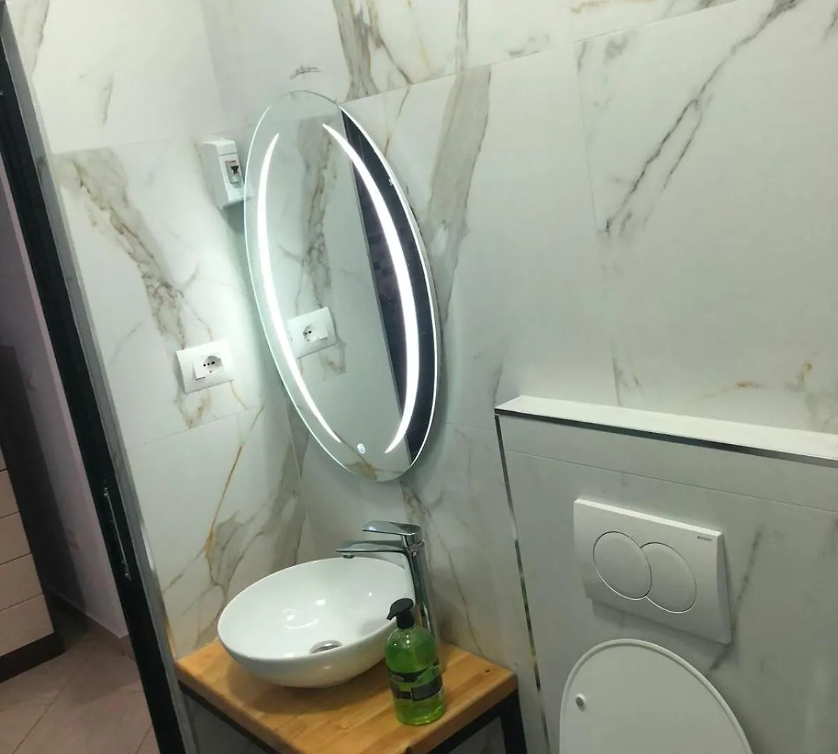 Mona'S Guesthouse Sarande Albania