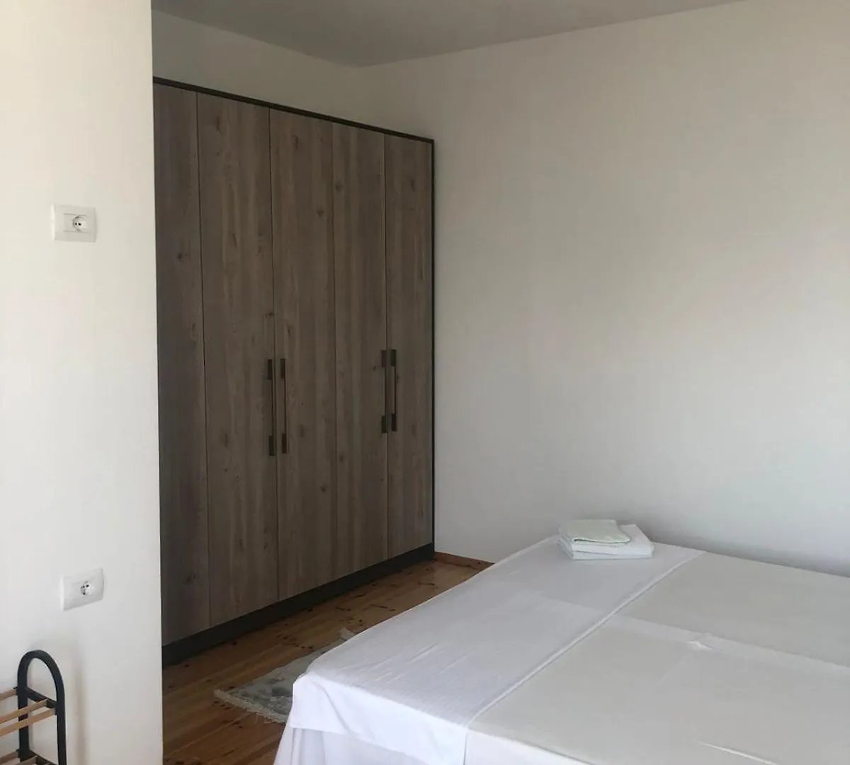 Mona'S Guesthouse Sarande Guest house