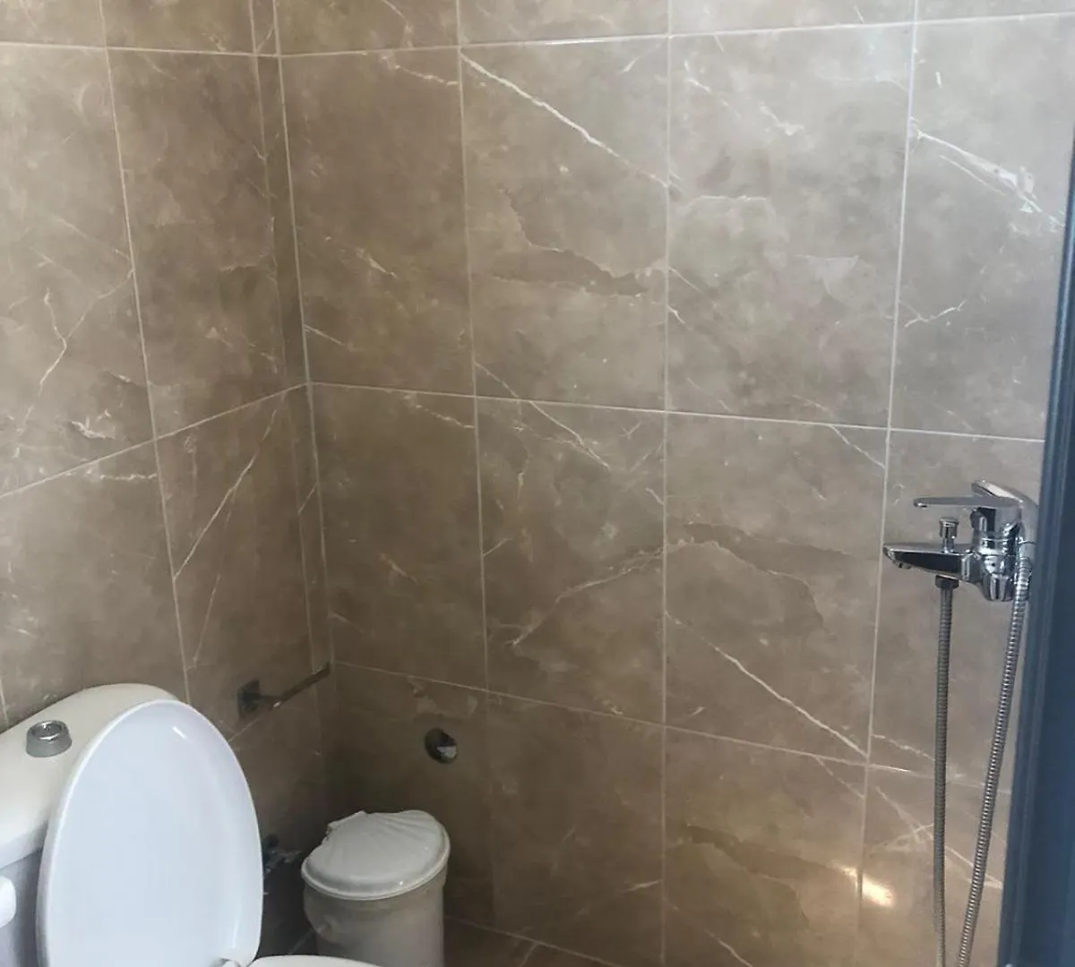Mona'S Guesthouse Sarande Albania